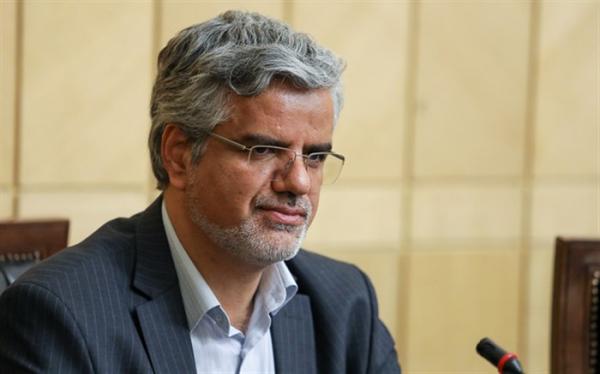 کاهش مجازات حکم صادر شده علیه محمود صادقی در دادگاه تجدید نظر