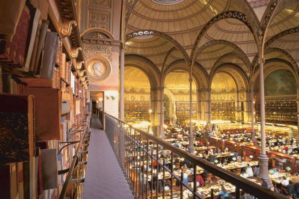از پاریس تا سئول: 9 شهر برای عاشقان کتاب