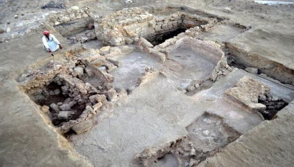 کشف گرمابه 2200 ساله در مصر