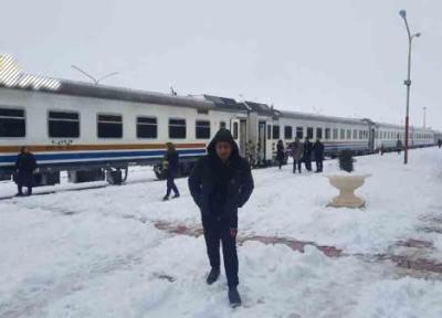 آخرین شرایط توقف قطار تهران به شیراز در آباده ، اعزام قطار امداد