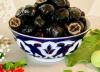طرز تهیه مربا گردو با پوست سبز